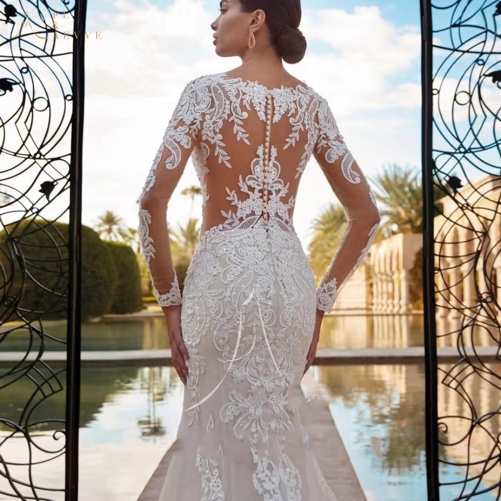 Romantic yet modern silhouette with refined details