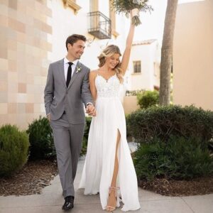 beach-chiffon-a-line-wedding-dress-lace-bodice