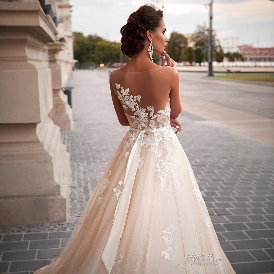 illusion-back-lace-applique-tulle-a-line-wedding-dress