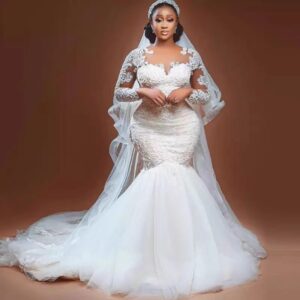 illusion-sweetheart-lace-applique-mermaid-wedding-dress