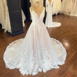 ivory-deep-v-lace-bodice-spaghetti-strap-wedding-dress