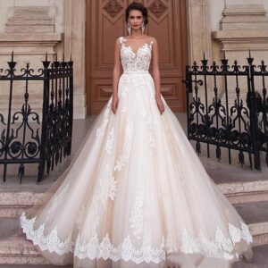lace-trim-hem-tulle-a-line-wedding-dress