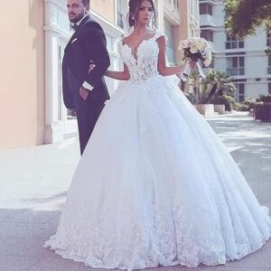lace-v-neck-ball-gown-wedding-dress-tulle-skirt