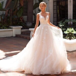 spaghetti-strap-lace-applique-a-line-wedding-dress