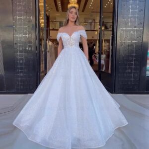 sweetheart-neckline-sequin-ball-gown-bridal-dress