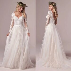 boho-lace-long-sleeve-wedding-dress-a-line-tulle-bridal-gown-front-view
